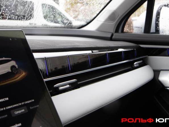Geely Atlas II с пробегом 2024 года, цена 3 198 000 рублей, 9079 км, внедорожник, Автокод Объявления