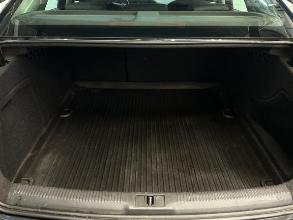 Audi A4 IV (B8) Рестайлинг с пробегом 2013 года, цена 1 430 000 рублей, 119182 км, седан, Автокод Объявления