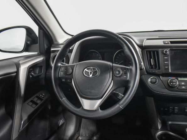 Toyota RAV4 IV (XA40) Рестайлинг с пробегом 2018 года, цена 2 620 000 рублей, 91200 км, внедорожник, Автокод Объявления