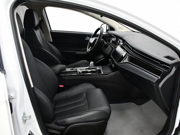 Omoda S5 с пробегом 2023 года, цена 1 617 000 рублей, 56904 км, седан, Автокод Объявления