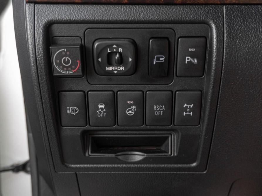 Toyota Land Cruiser 200 Series Рестайлинг 1 Тюмень  - изображение 26