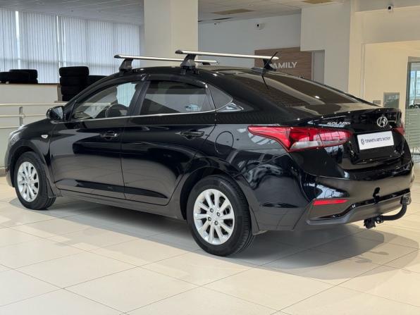 Hyundai Solaris II с пробегом 2018 года, цена 1 299 000 рублей, 149959 км, седан, Автокод Объявления