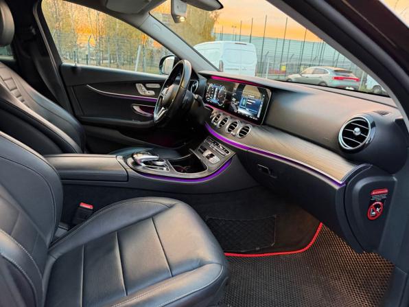 Mercedes-Benz E-Класс V (W213 S213 C238) с пробегом 2019 года, цена 4 300 000 рублей, 177855 км, седан, Автокод Объявления