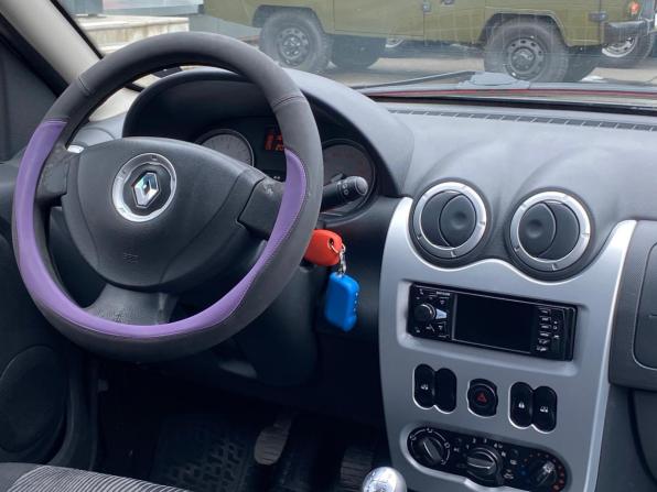 Renault Sandero I с пробегом 2012 года, цена 559 000 рублей, 167219 км, хэтчбек, Автокод Объявления
