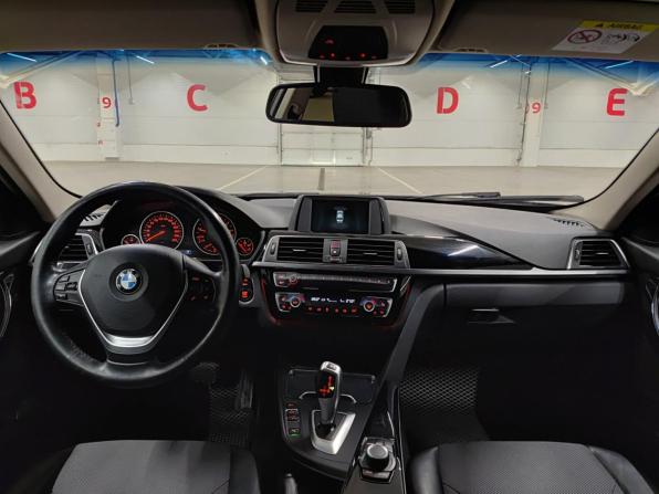BMW 3 серии VI (F3x) Рестайлинг с пробегом 2017 года, цена 1 525 000 рублей, 200694 км, седан, Автокод Объявления