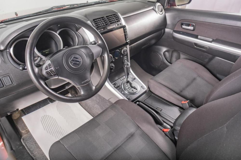Suzuki Grand Vitara II Рестайлинг Томск  - изображение 8