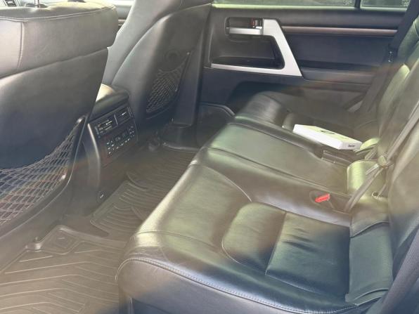 Toyota Land Cruiser 200 Series Рестайлинг 2 с пробегом 2015 года, цена 4 750 000 рублей, 96001 км, внедорожник, Автокод Объявления