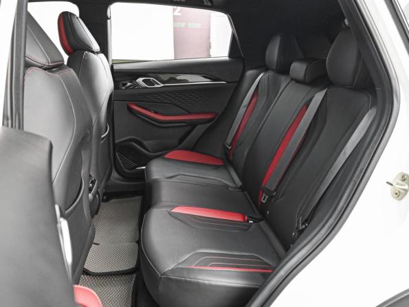 Geely Coolray I Рестайлинг с пробегом 2024 года, цена 2 279 000 рублей, 1175 км, внедорожник, Автокод Объявления