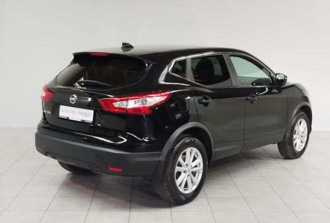 Nissan Qashqai II с пробегом 2018 года, цена 1 910 000 рублей, 121239 км, внедорожник, Автокод Объявления