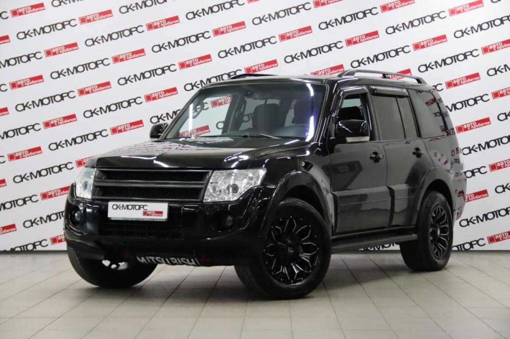 Mitsubishi Pajero IV Рестайлинг 1 Сургут  - изображение 1