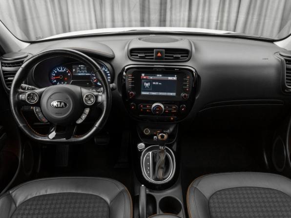 Kia Soul II Рестайлинг с пробегом 2018 года, цена 1 790 000 рублей, 66230 км, хэтчбек, Автокод Объявления