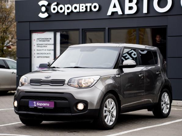 Kia Soul II Рестайлинг с пробегом 2018 года, цена 1 800 000 рублей, 53831 км, хэтчбек, Автокод Объявления