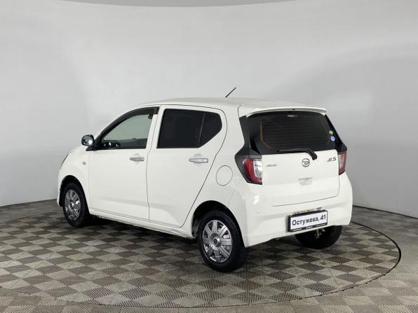 Daihatsu Mira e:S II с пробегом 2020 года, цена 800 000 рублей, 138335 км, хэтчбек, Автокод Объявления