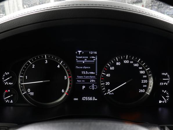 Lexus LX III Рестайлинг 2 с пробегом 2018 года, цена 8 990 000 рублей, 105562 км, внедорожник, Автокод Объявления