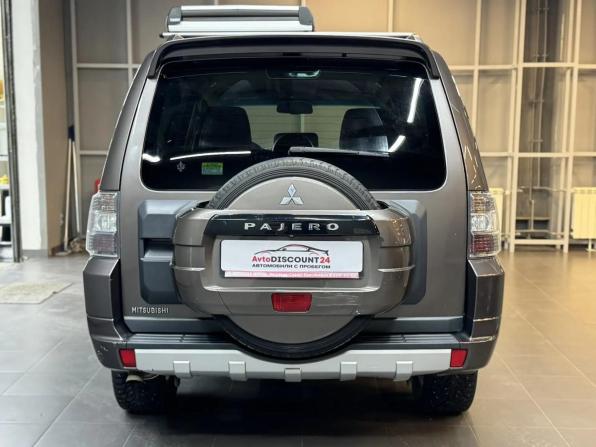 Mitsubishi Pajero IV Рестайлинг 1 с пробегом 2013 года, цена 2 147 000 рублей, 227543 км, внедорожник, Автокод Объявления