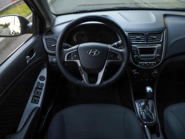 Hyundai Solaris I Рестайлинг с пробегом 2014 года, цена 739 777 рублей, 215394 км, седан, Автокод Объявления