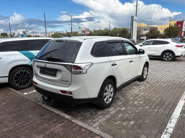 Mitsubishi Outlander III Рестайлинг с пробегом 2014 года, цена 1 351 000 рублей, 99822 км, внедорожник, Автокод Объявления