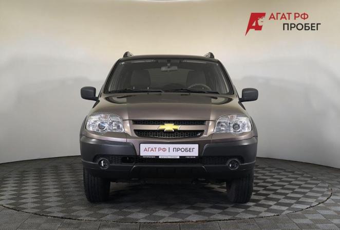 Chevrolet Niva I Рестайлинг с пробегом 2015 года, цена 660 000 рублей, 122092 км, внедорожник, Автокод Объявления
