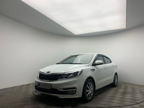 Kia Rio III Рестайлинг с пробегом 2015 года, цена 685 000 рублей, 232505 км, седан, Автокод Объявления