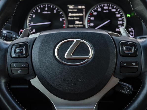 Lexus NX I Рестайлинг с пробегом 2018 года, цена 3 679 000 рублей, 40805 км, внедорожник, Автокод Объявления