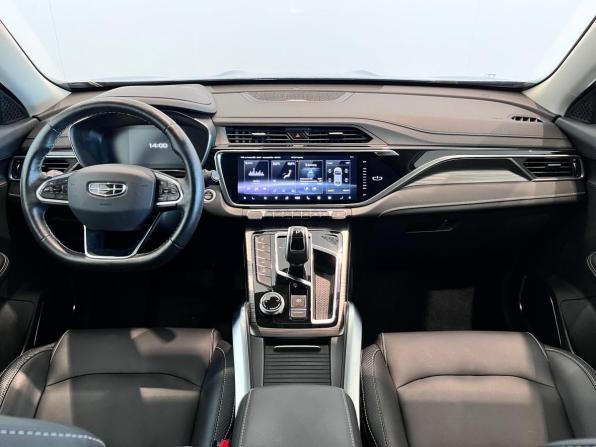 Geely Atlas Pro с пробегом 2022 года, цена 1 950 000 рублей, 45850 км, внедорожник, Автокод Объявления