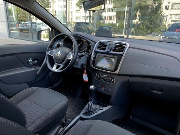 Renault Sandero II Рестайлинг с пробегом 2019 года, цена 1 197 000 рублей, 77000 км, хэтчбек, Автокод Объявления