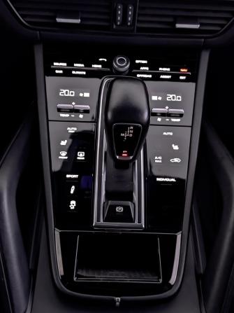 Porsche Cayenne III с пробегом 2019 года, цена 5 635 000 рублей, 137561 км, внедорожник, Автокод Объявления