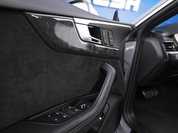Audi RS 5 II (F5) с пробегом 2019 года, цена 5 249 077 рублей, 70868 км, лифтбек, Автокод Объявления