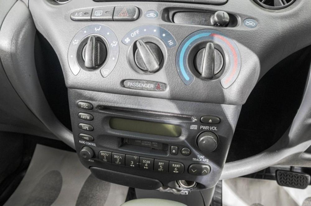 Toyota Vitz I (P10) Барнаул  - изображение 17