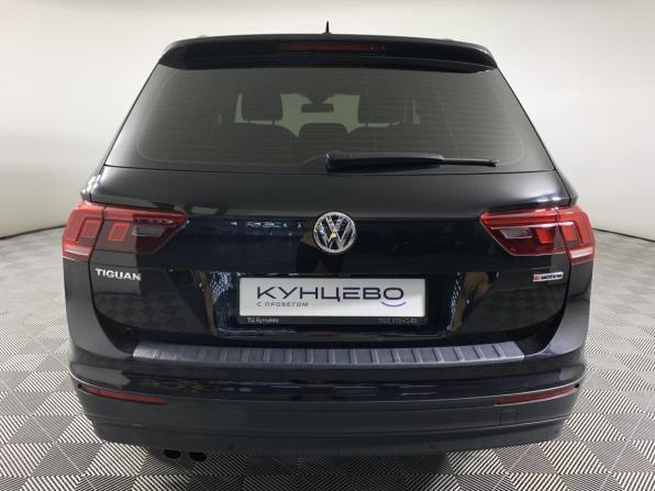 Volkswagen Tiguan II с пробегом 2020 года, цена 2 700 000 рублей, 65911 км, внедорожник, Автокод Объявления