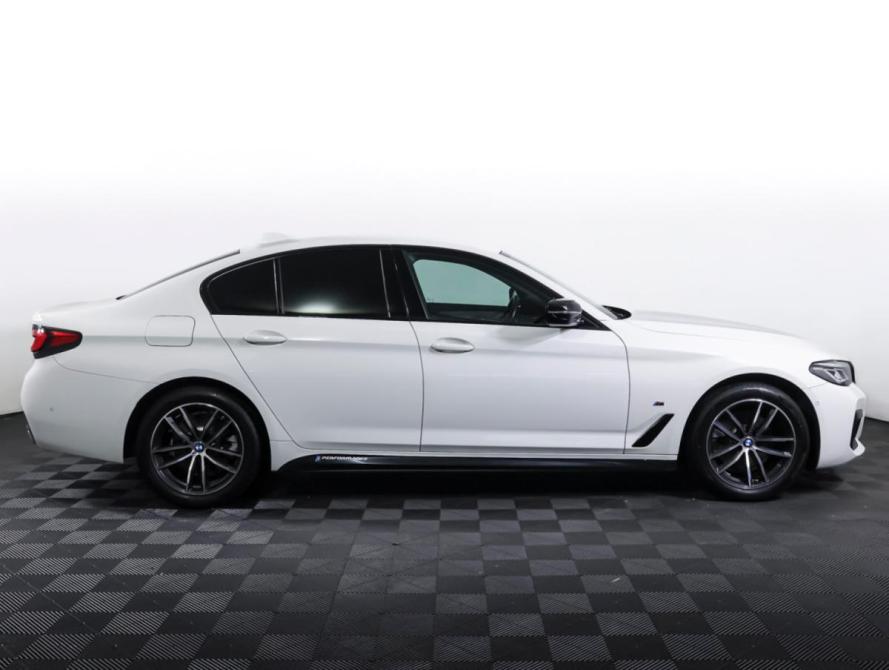 BMW 5 серии VII (G30/G31/G38) Рестайлинг Москва  - изображение 4