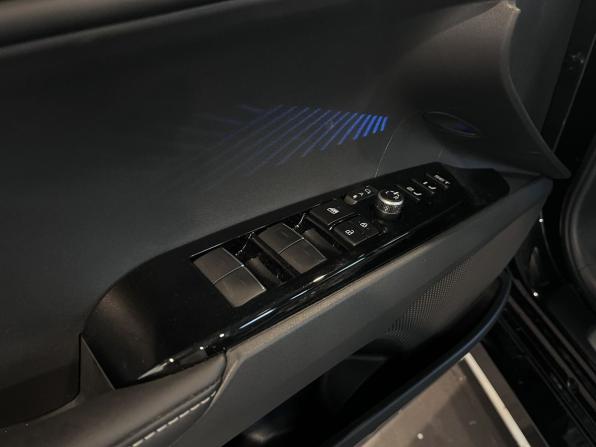 Toyota Camry IX (XV80) China Market с пробегом 2026 года, цена 4 290 000 рублей, 30 км, седан, Автокод Объявления