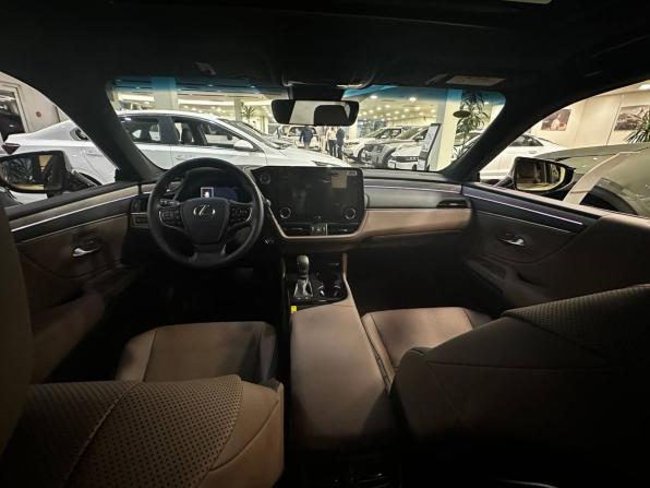 Новый Lexus ES VII Рестайлинг 2 2025 года, цена 6 150 000 рублей, седан, Автокод Объявления