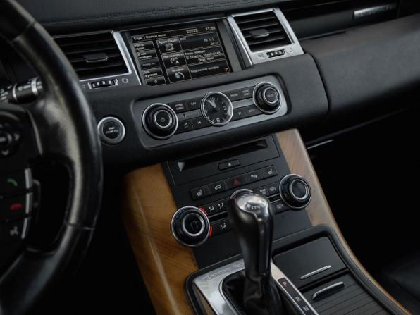 Land Rover Range Rover Sport I Рестайлинг с пробегом 2012 года, цена 1 885 000 рублей, 233150 км, внедорожник, Автокод Объявления