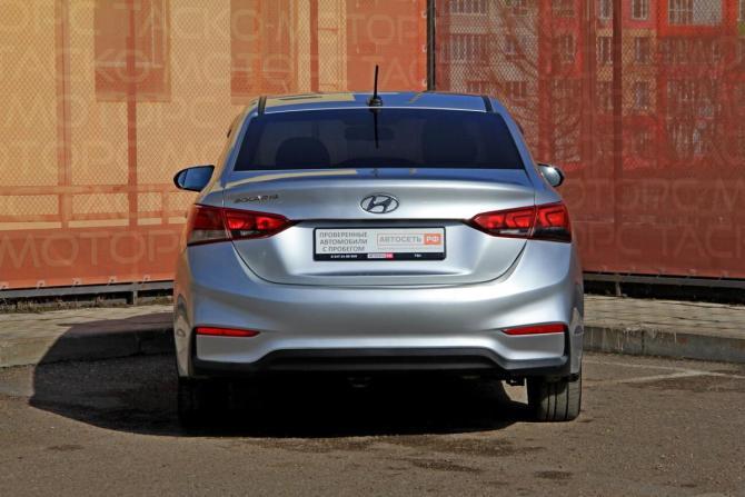 Hyundai Solaris II с пробегом 2017 года, цена 920 800 рублей, 188048 км, седан, Автокод Объявления