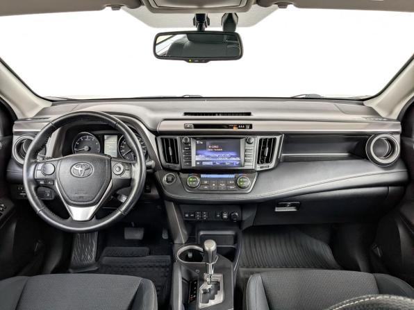Toyota RAV4 IV (XA40) Рестайлинг с пробегом 2018 года, цена 2 160 000 рублей, 193978 км, внедорожник, Автокод Объявления