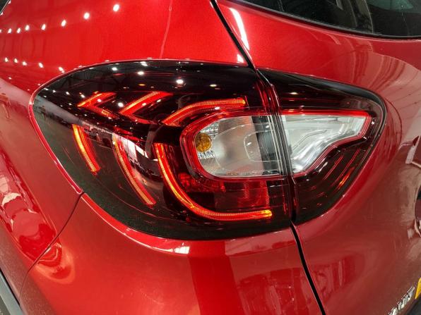Renault Kaptur I с пробегом 2019 года, цена 1 599 000 рублей, 102229 км, внедорожник, Автокод Объявления