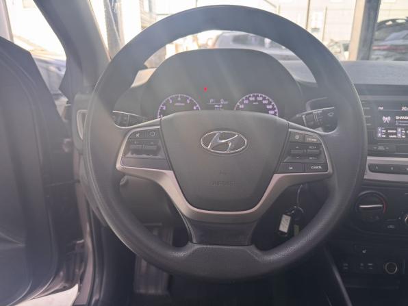 Hyundai Solaris II с пробегом 2018 года, цена 1 370 000 рублей, 117300 км, седан, Автокод Объявления
