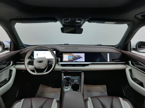 Geely Monjaro I с пробегом 2023 года, цена 2 819 000 рублей, 102495 км, внедорожник, Автокод Объявления