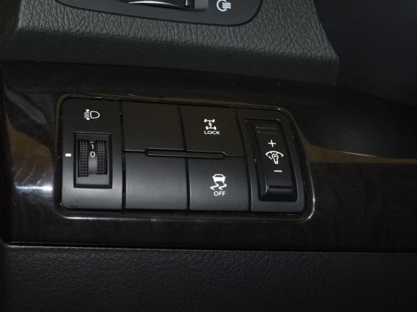 Kia Sorento II Рестайлинг с пробегом 2018 года, цена 2 027 000 рублей, 130000 км, внедорожник, Автокод Объявления