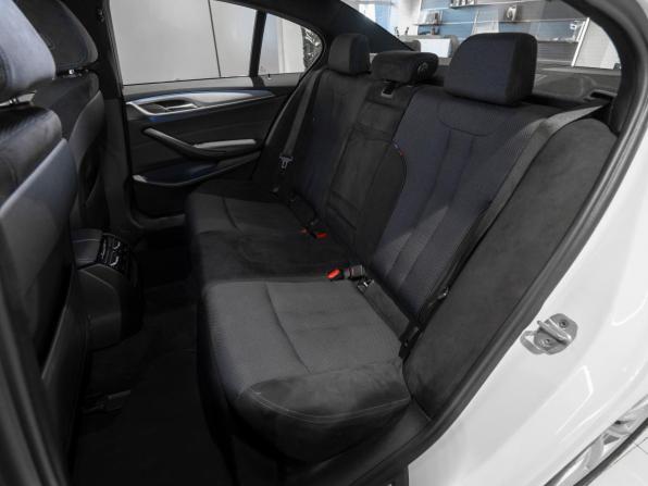 BMW 5 серии VII (G30/G31/G38) с пробегом 2018 года, цена 4 300 000 рублей, 53803 км, седан, Автокод Объявления