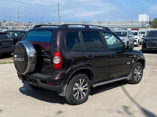 Chevrolet Niva I Рестайлинг с пробегом 2011 года, цена 449 000 рублей, 142684 км, внедорожник, Автокод Объявления