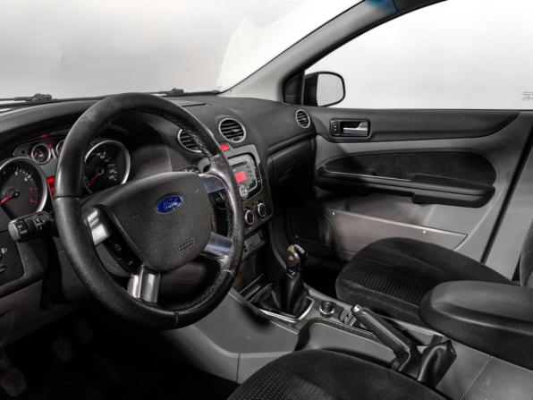 Ford Focus II Рестайлинг с пробегом 2008 года, цена 385 000 рублей, 298396 км, седан, Автокод Объявления