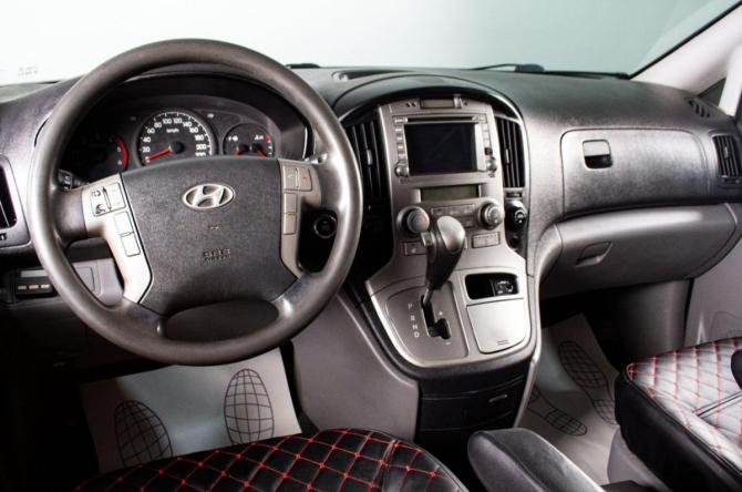 Hyundai Grand Starex I с пробегом 2011 года, цена 1 599 000 рублей, 295700 км, минивэн, Автокод Объявления