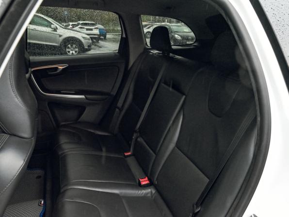 Volvo XC60 I Рестайлинг с пробегом 2014 года, цена 1 699 000 рублей, 340000 км, внедорожник, Автокод Объявления