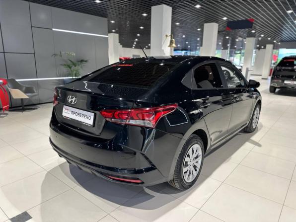 Hyundai Solaris II Рестайлинг с пробегом 2021 года, цена 1 598 000 рублей, 68364 км, седан, Автокод Объявления