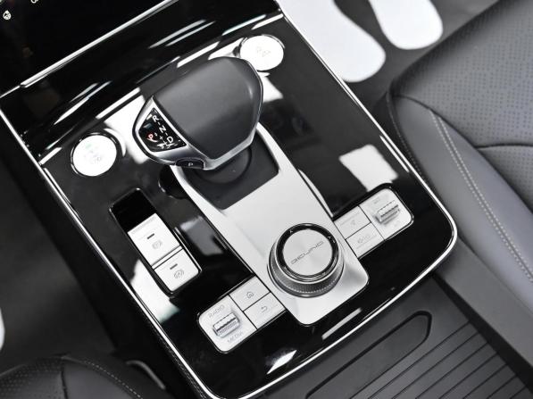 BAIC X7 I с пробегом 2024 года, цена 2 149 000 рублей, 15 км, внедорожник, Автокод Объявления