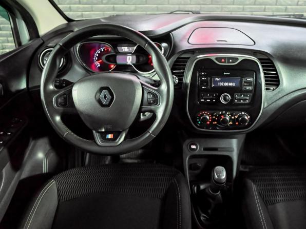 Renault Kaptur I с пробегом 2019 года, цена 1 430 000 рублей, 174704 км, внедорожник, Автокод Объявления