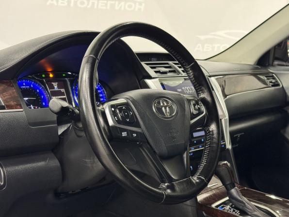 Toyota Camry VII (XV50) Рестайлинг с пробегом 2016 года, цена 2 150 000 рублей, 235000 км, седан, Автокод Объявления
