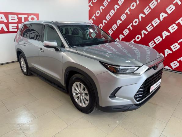 Toyota Grand Highlander с пробегом 2023 года, цена 7 250 000 рублей, 2550 км, внедорожник, Автокод Объявления